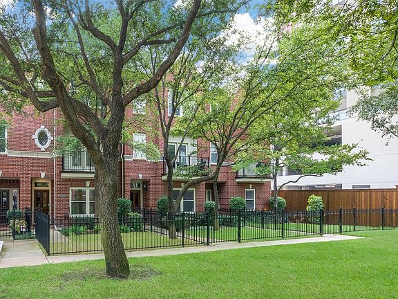 3rd image of 3409 Howell St