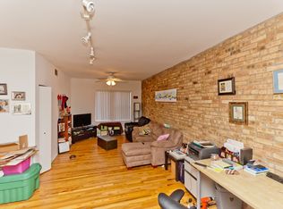 1307 W Addison St #1, Chicago, IL 60613
