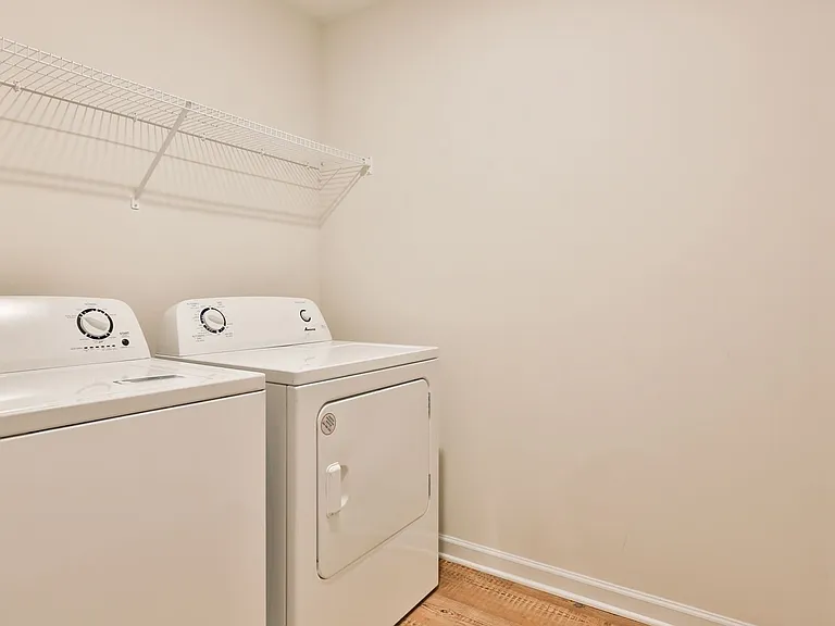 1020 Point Place Dr — Photo 23