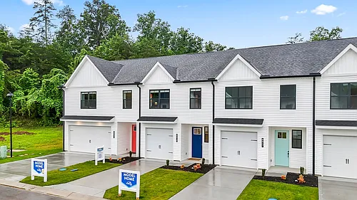 1807 Bennett Village Dr Photo 1