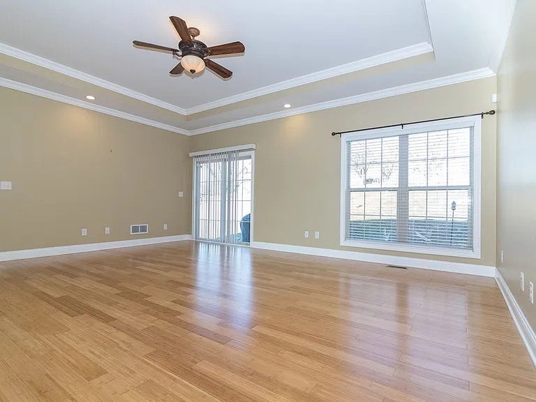 114 Lowball Ln — Photo 34
