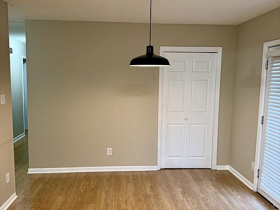 4th image of 1309 Chipwood Cir
