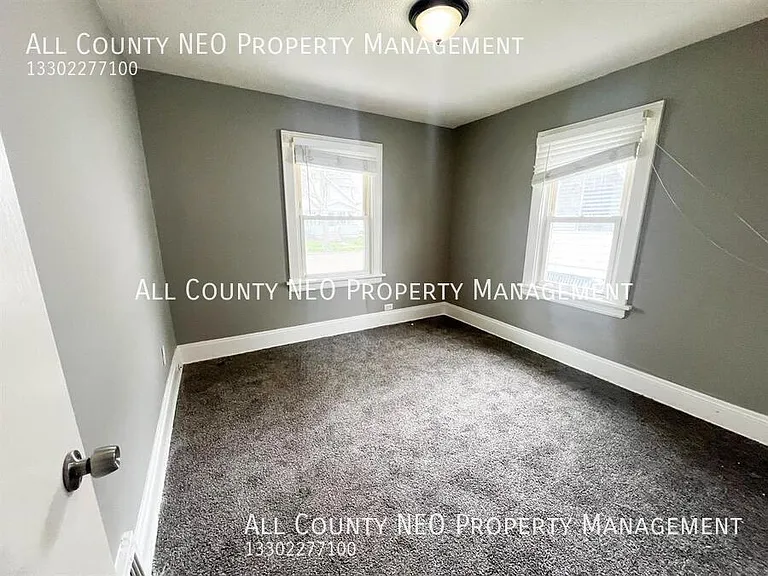 1217 Dietz Ave — Photo 7