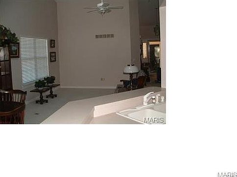 4th image of 16047 Rose Wreath Ln