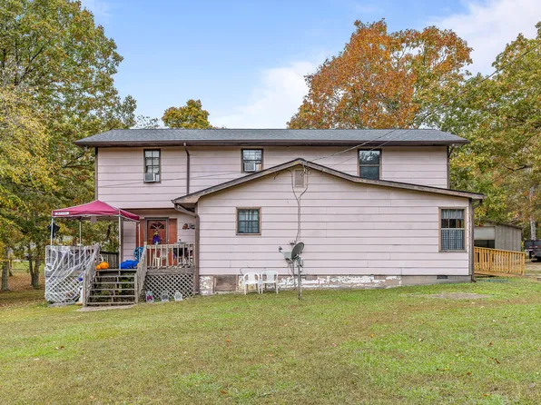 974 Sagamore Dr, Tunnel Hill, GA 30755