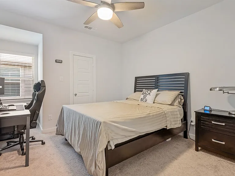 3053 Estuary Dr — Photo 16