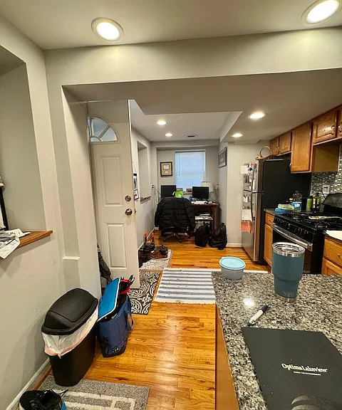 1947 N Cleveland Ave #1R — Photo 4