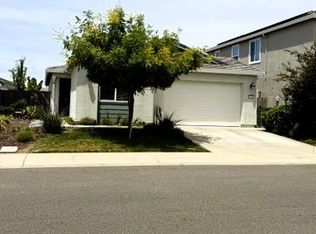 6048 New Moon Dr, Roseville, CA 95747