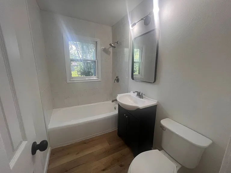 1723 E McFarland St — Photo 7