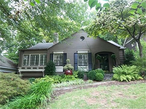 1930&#39;s brick craftsman bungalow in the heart of Morningside!