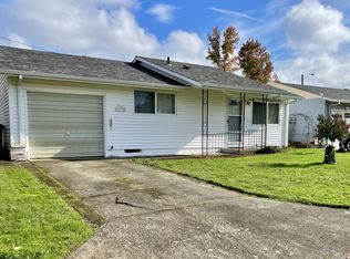1535 Rainier Rd, Woodburn, OR 97071