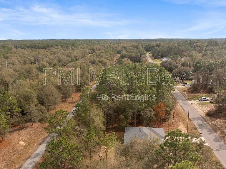 9461 N Sandree Dr — Photo 51