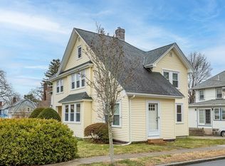 946 Main St, Malden, MA 02148