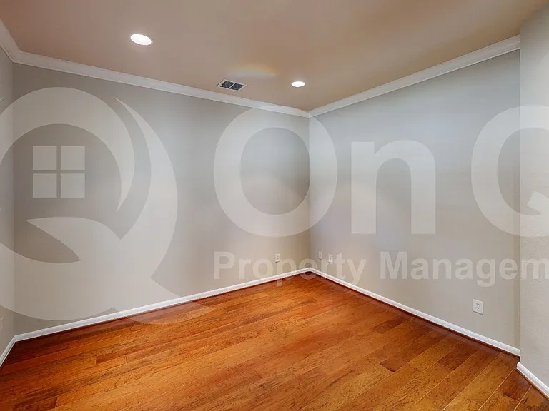 5836 Windy Meadow Ln — Photo 5