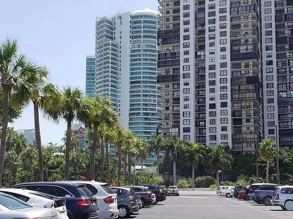 2451 Brickell Ave APT 6K, Miami, FL 33129