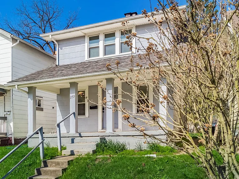 255 Belvidere Ave — Photo 3