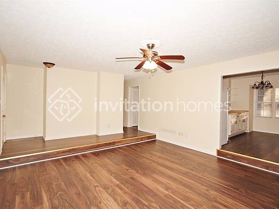 3rd image of 1844 Guardian Way