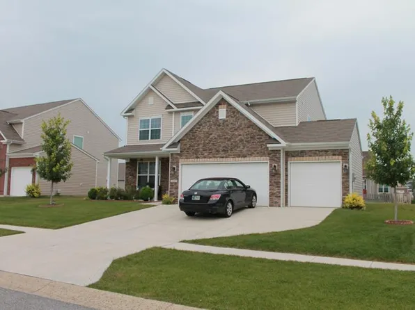 1481 Padana Dr, Greenwood, IN 46143