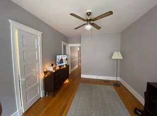 2301 N Leavitt St APT 2F, Chicago, IL 60647