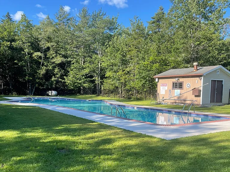 1121 Thunder Dr — Photo 21
