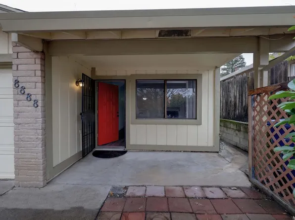 8888 Kalo Ct, Fair Oaks, CA 95628