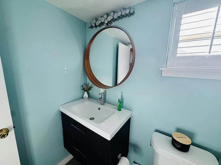 5808 Oram St #105 — Photo 4