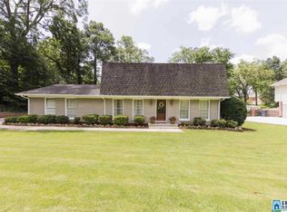 2717 Mountain Woods Dr, Birmingham, AL 35216