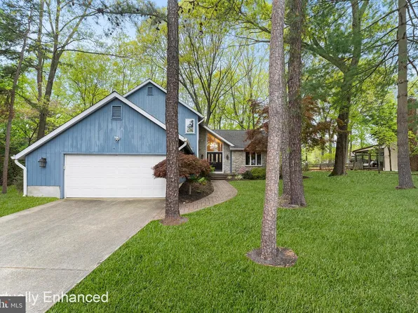 15 Fir Ln, Voorhees, NJ 08043