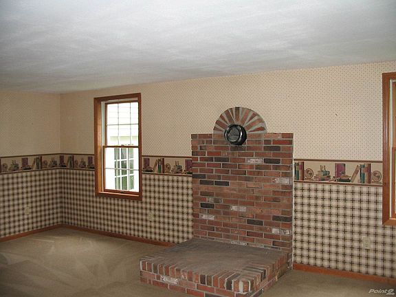 Miller Road -Living Room