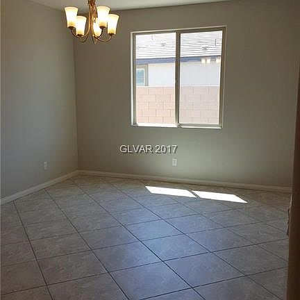 4th image of 225 Star Diamond Ct
