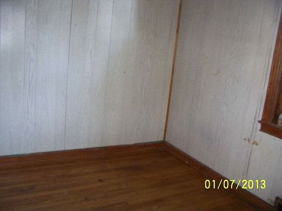 5th image of 311 S Worthington Dr
