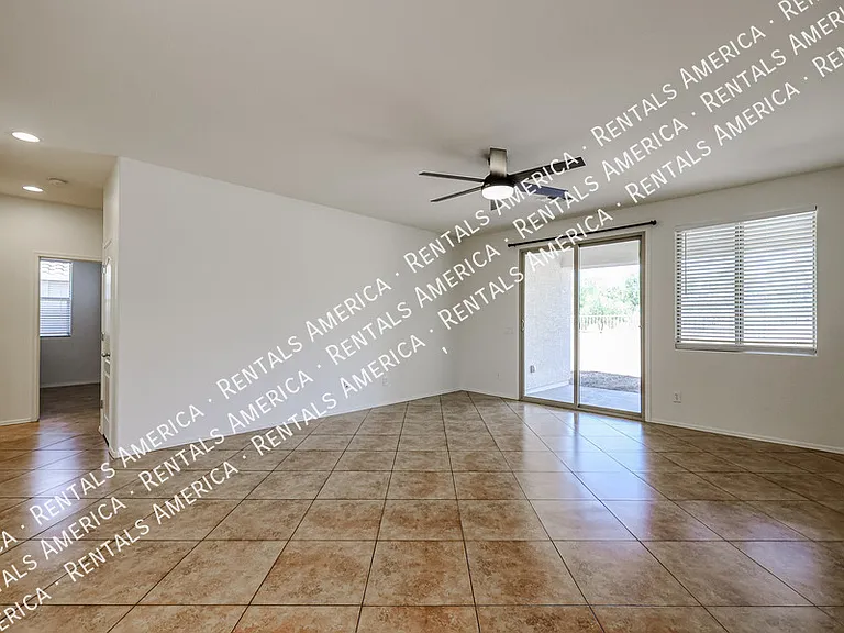 21260 E Calle Luna — Photo 5
