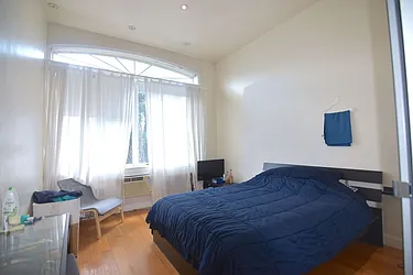 Rented by Triplemint