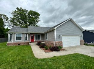 108 Cornerstone Dr, Stamping Ground, KY 40379