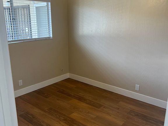 3rd image of 3104 Lone Tree Way APT 8
