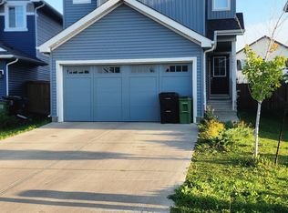 22411 96th Ave NW, Edmonton, AB T5T 7K6