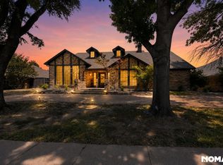 2926 Apple Valley Dr, Garland, TX 75043