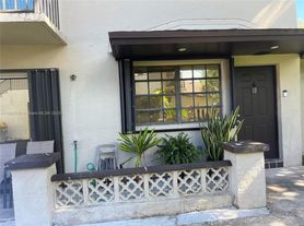 13924 SW 46th Ter