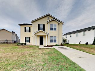 827 Oakshire Cres, Charlotte, NC 28214