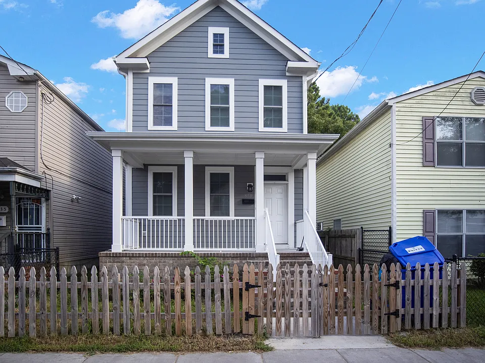 833 A Ave