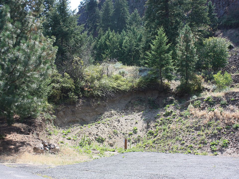 1st image of 26998 Mill Dr E