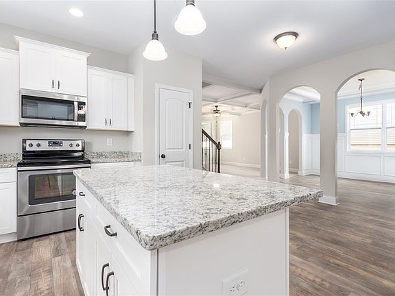 4th image of 446 W Creek Farms Lot 446