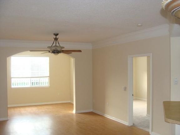3rd image of 8303 Myrtlewood Cir W #8303