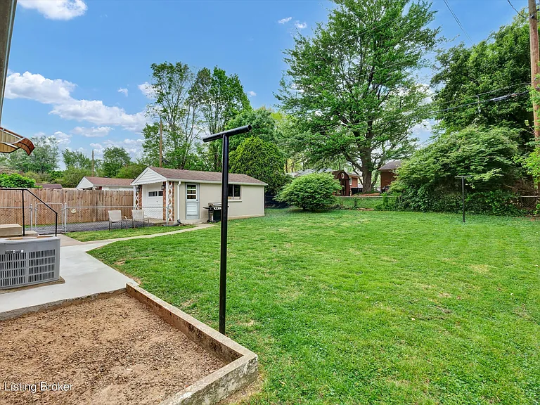 3812 Klondike Ln — Photo 34