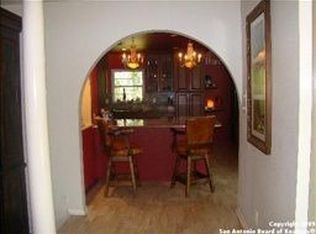 10122 Iron Oak Ln, San Antonio, TX 78213