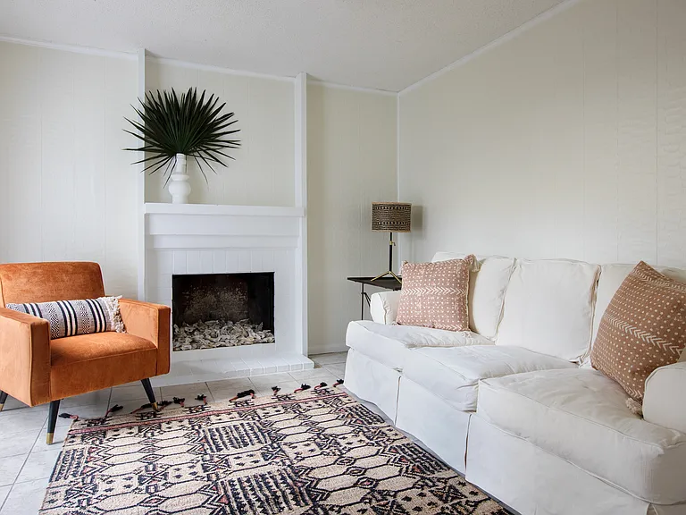 637 Baytree Ct — Photo 6