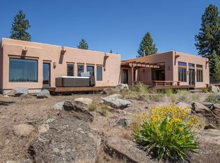 17137 Mountain View Rd, Sisters, OR 97759