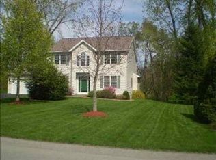 3 Mohican Way, Waterford, NY 12188