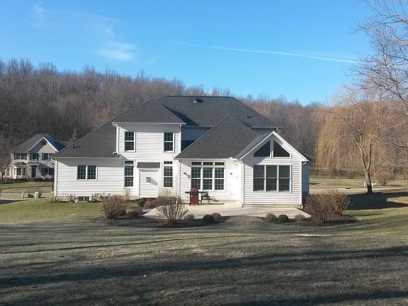 2nd image of 444 Gleneagles Dr