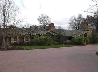 1436 Spring Dr, Wichita, KS 67208